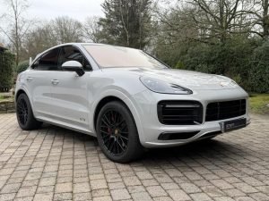 2020 Porsche Cayenne GTS