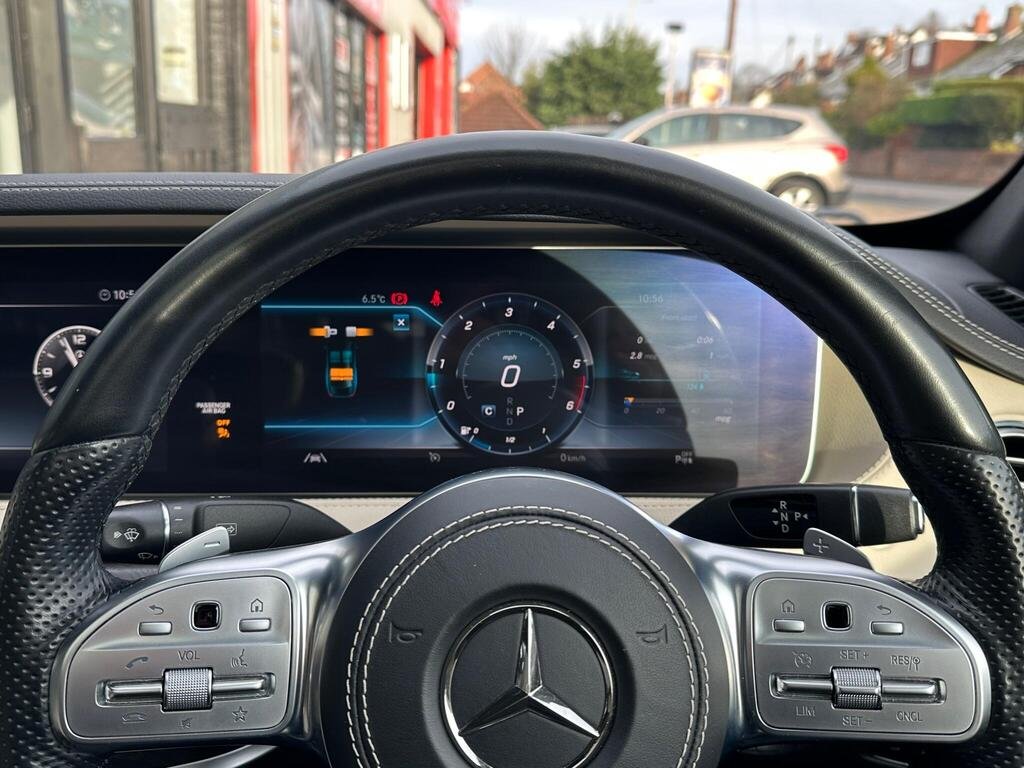 
								2019 Mercedes-Benz S Class S350Ld AMG Line full									