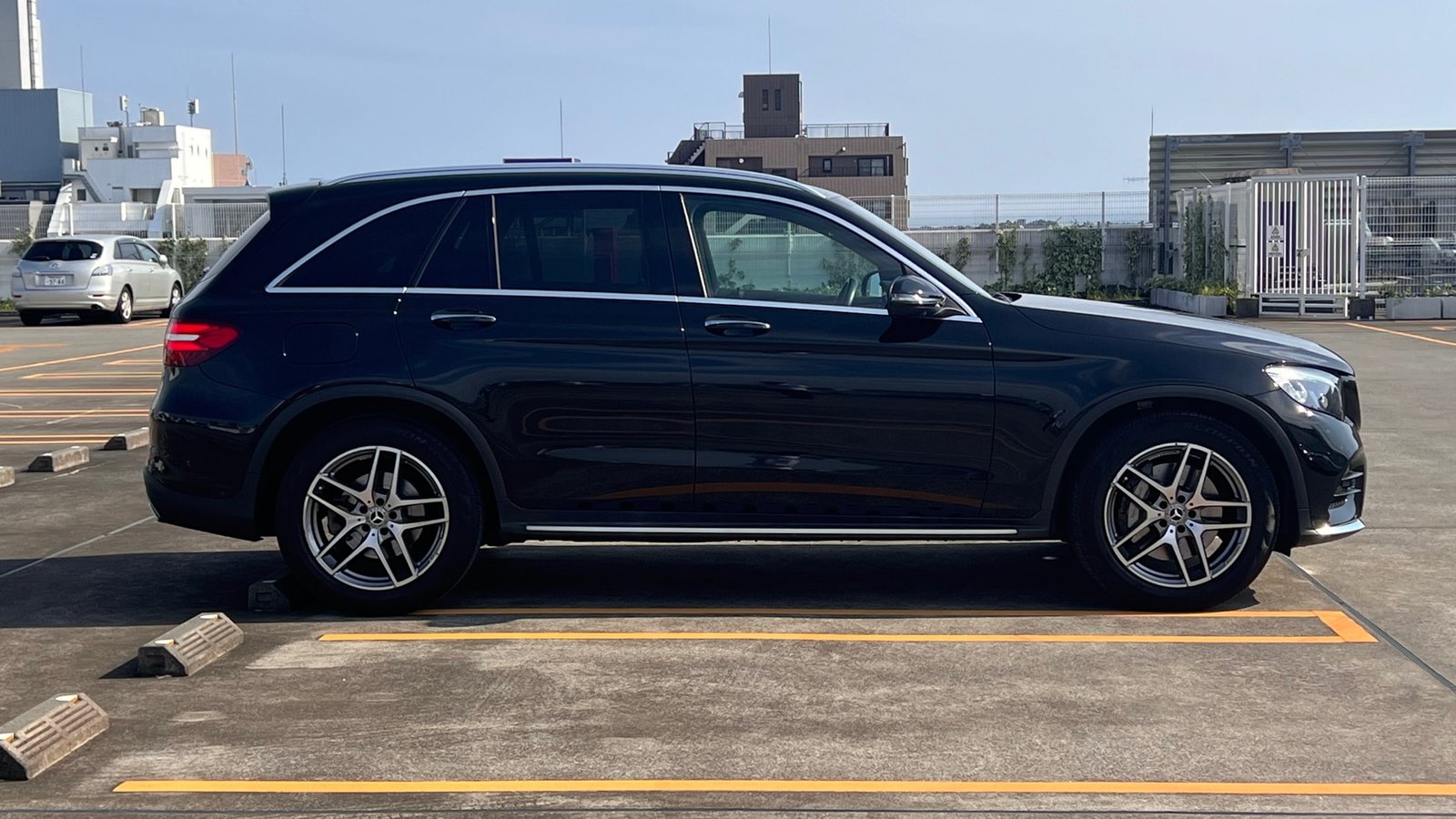 
								2019 Mercedes-Benz GLC220d 4Matic Sport full									