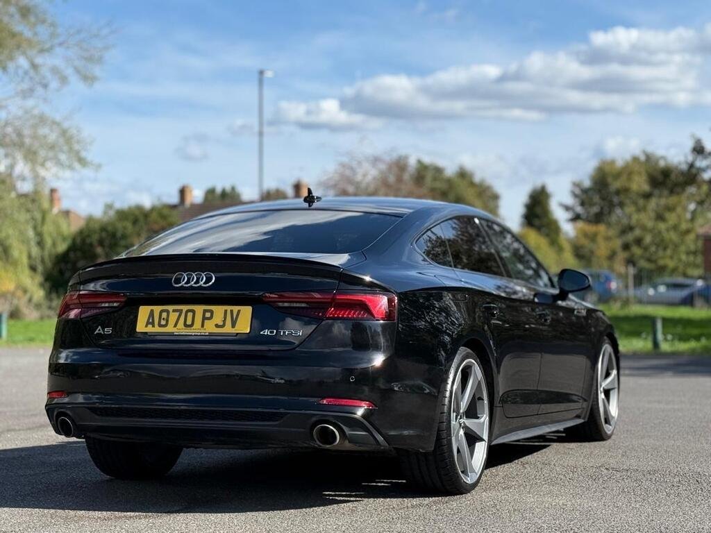 
								2020 Audi A5 Sportback 40TFSI Black Edition full									