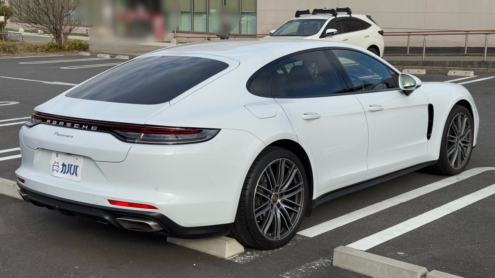
								2020 Porsche Panamera Base Grade full									