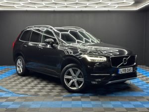 2019 Volvo XC90 T5 Momentum AWD