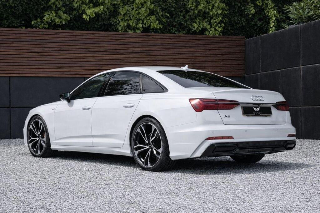 
								2020 Audi A6 40 TDI Black Edition full									