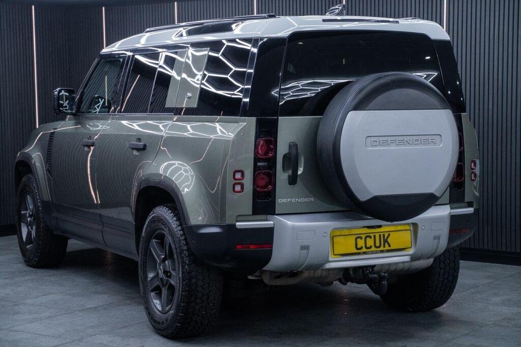 
								2020 land Rover Defender 110 SD4 full									