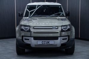 2020 land Rover Defender 110 SD4