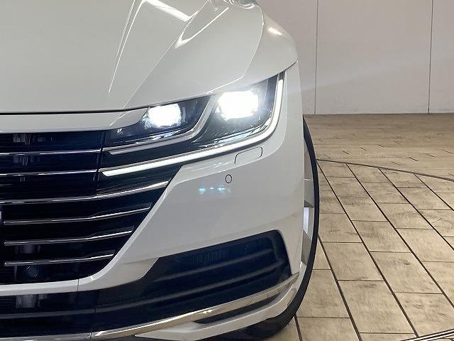 
								2019 Volkswagen Arteon TSI 4Motion Elegance full									