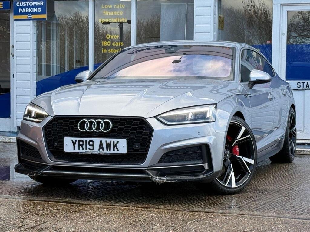
								2019 Audi A5 40TDI Sportback S Line full									