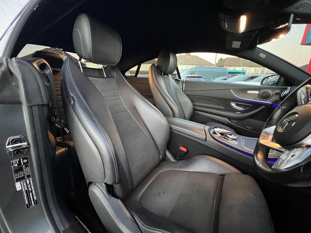 
								2020 Mercedes-Benz E220d AMG Line full									