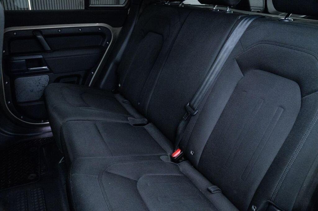 
								2020 land Rover Defender 110 SD4 full									