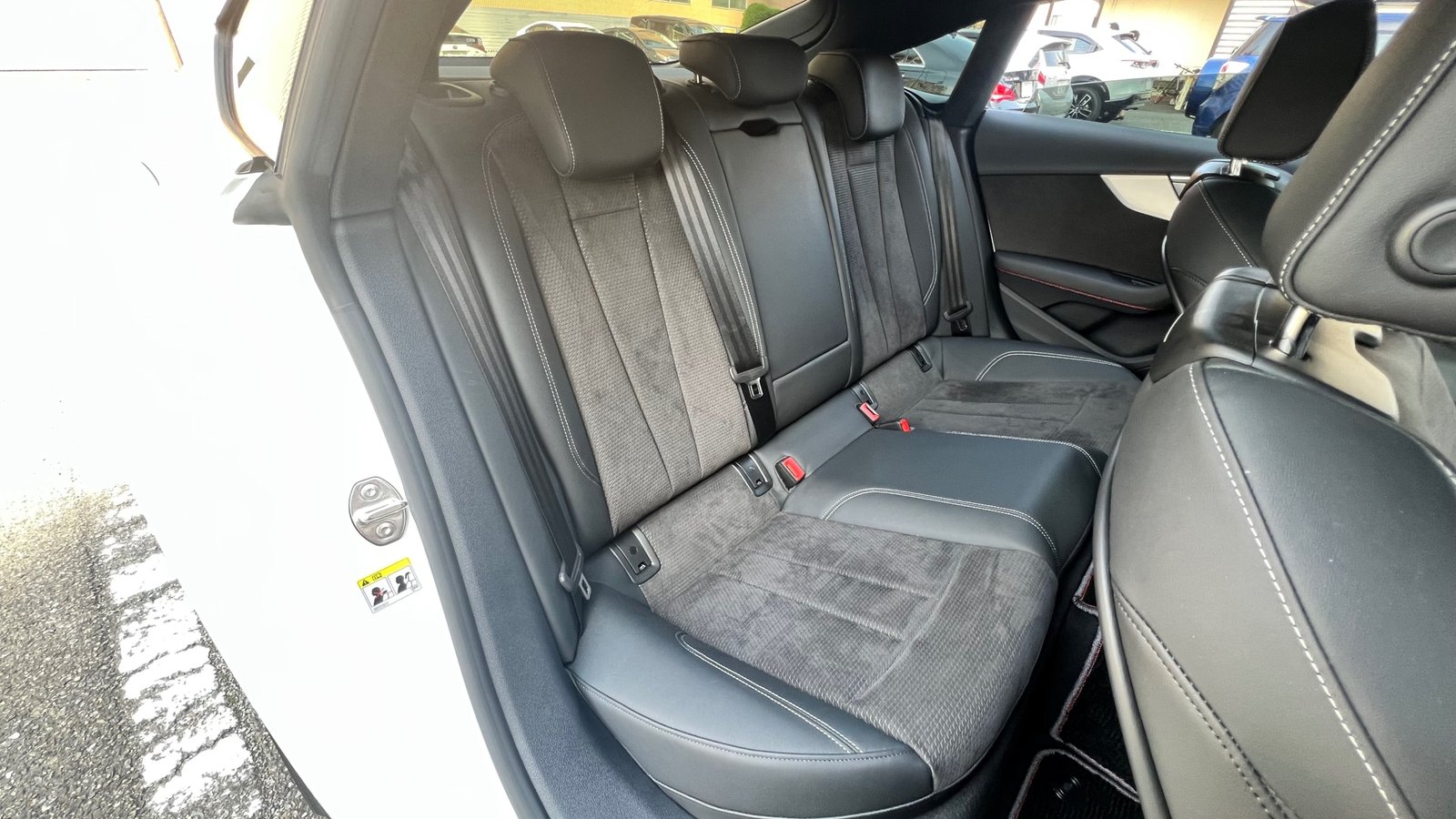 
								2019 Audi A5 Sportback 45TFSI Quattro S Line full									