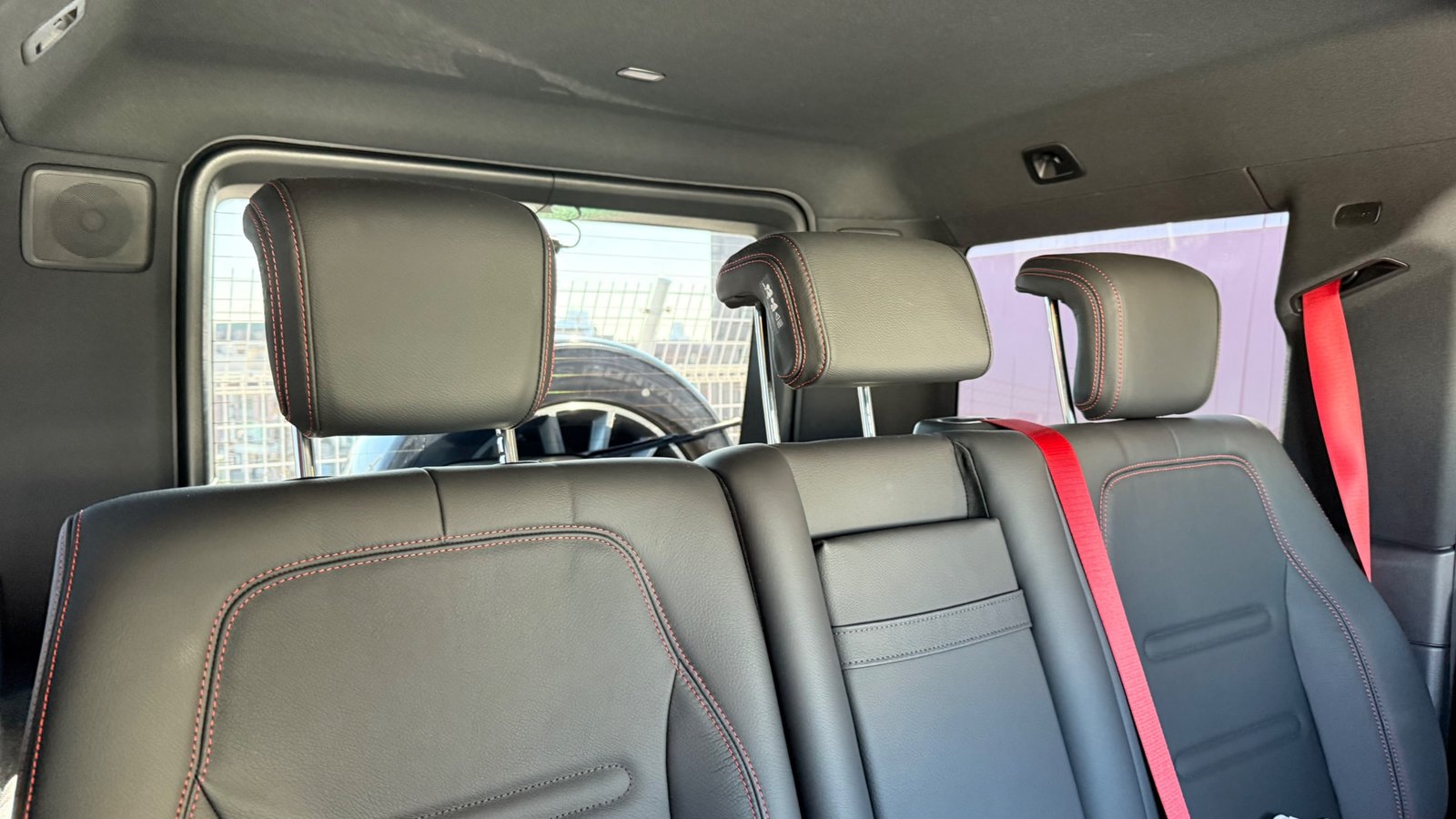 
								2020 Mercedes-Benz G350d AMG Line full									