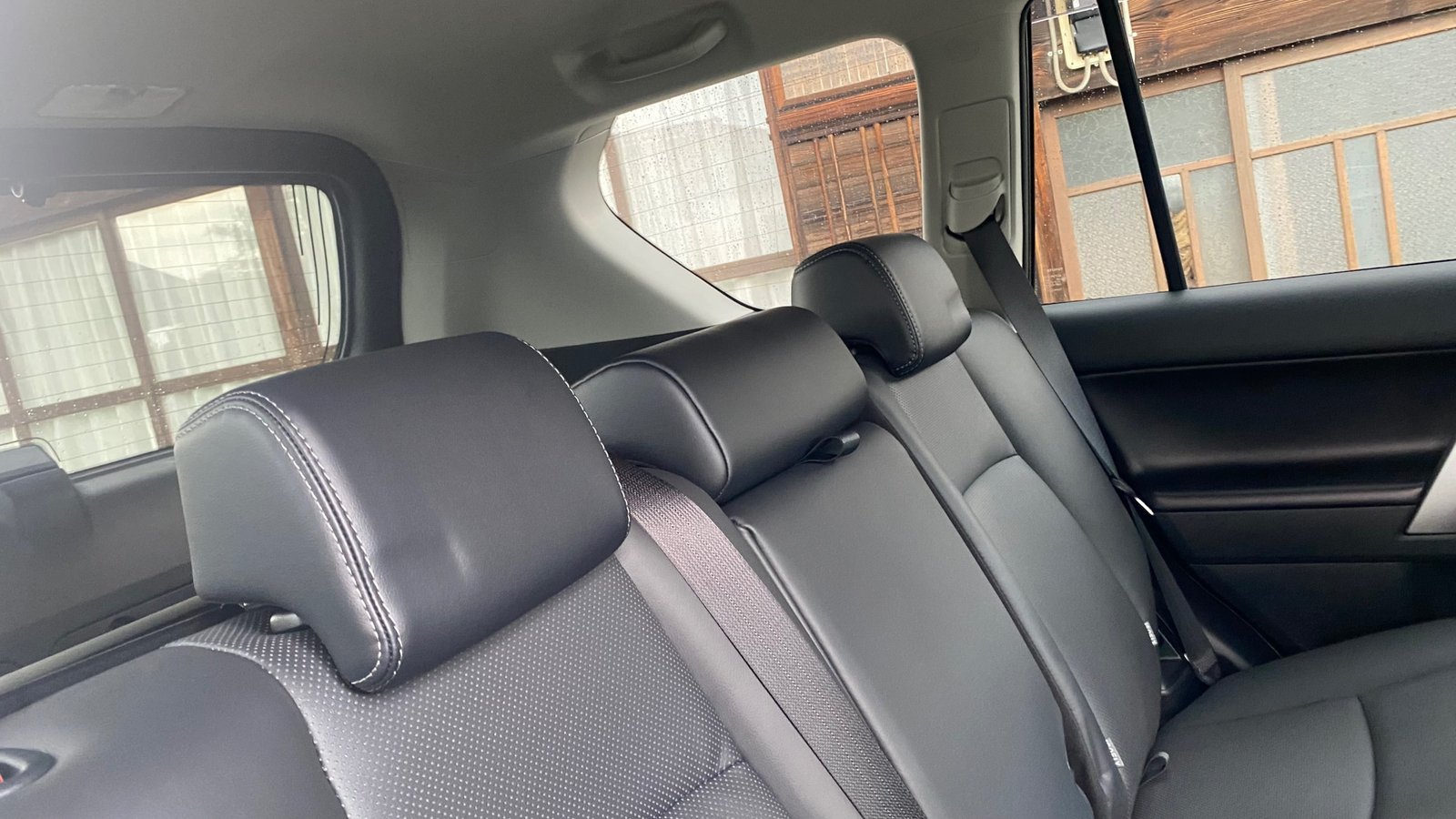 
								2020 Toyota Land Cruiser Prado 2.8TX L full									