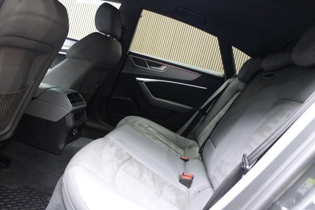 
								2019 AUDI A7 Sportback 45TFSI S Line full									