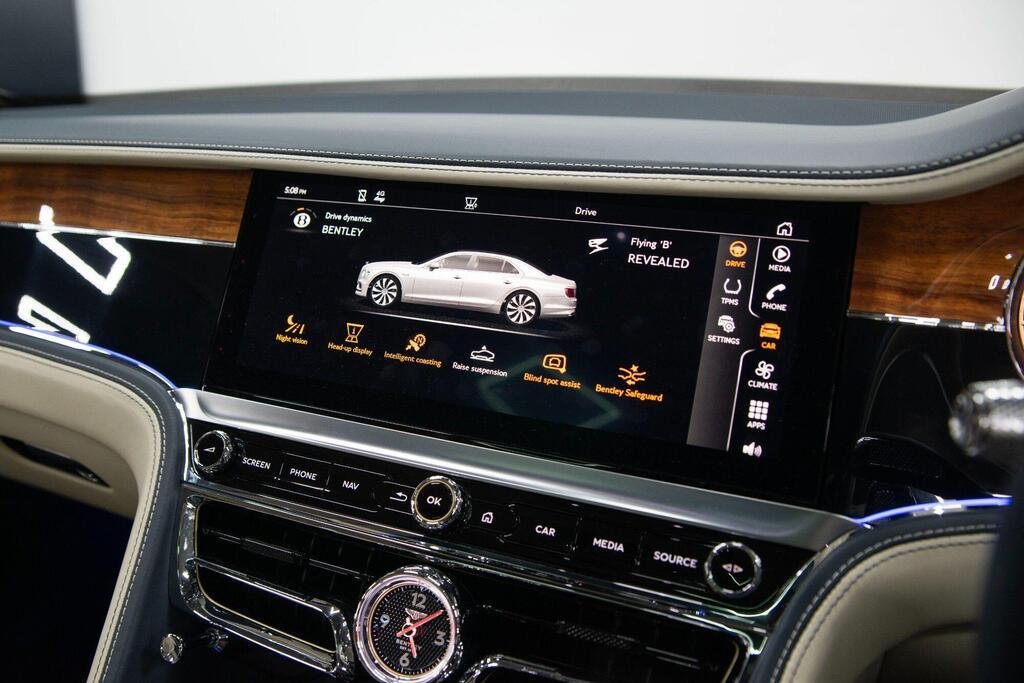 
								2020 Bentley Flying Spur W12 full									