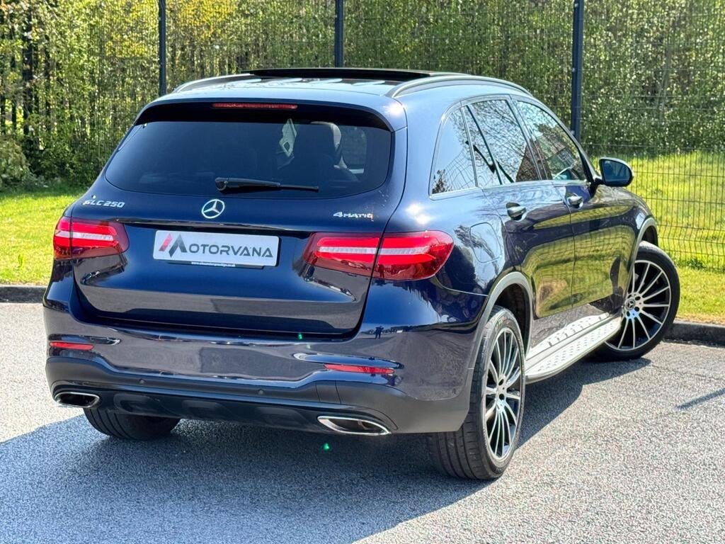 
								2019 Mercedes-Benz GLC250 AMG Line Night Edition full									