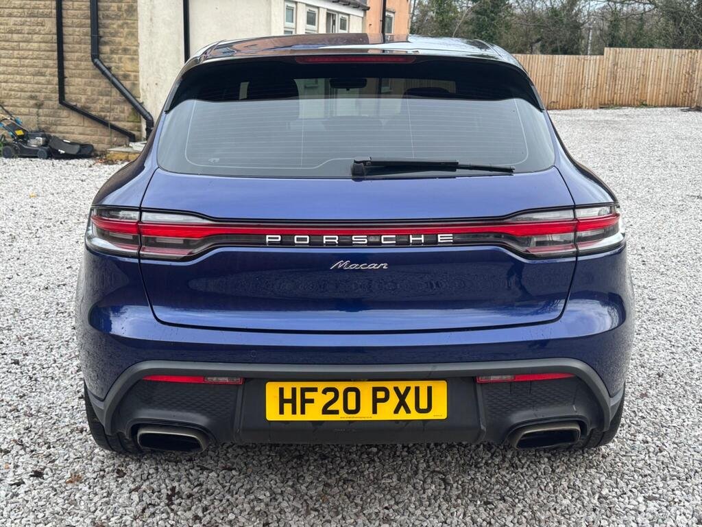 
								2020 Porsche Macan PDK AWD full									
