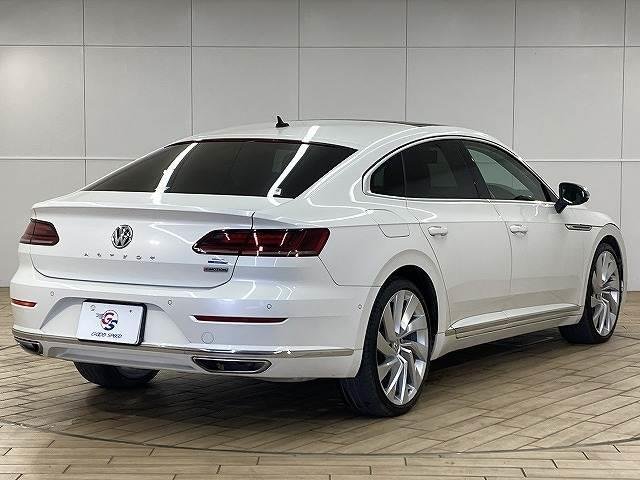 
								2019 Volkswagen Arteon TSI 4Motion Elegance full									