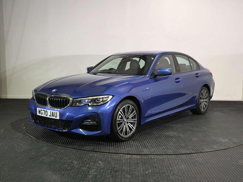 
								2020 BMW 3 Series 330e M Sport full									