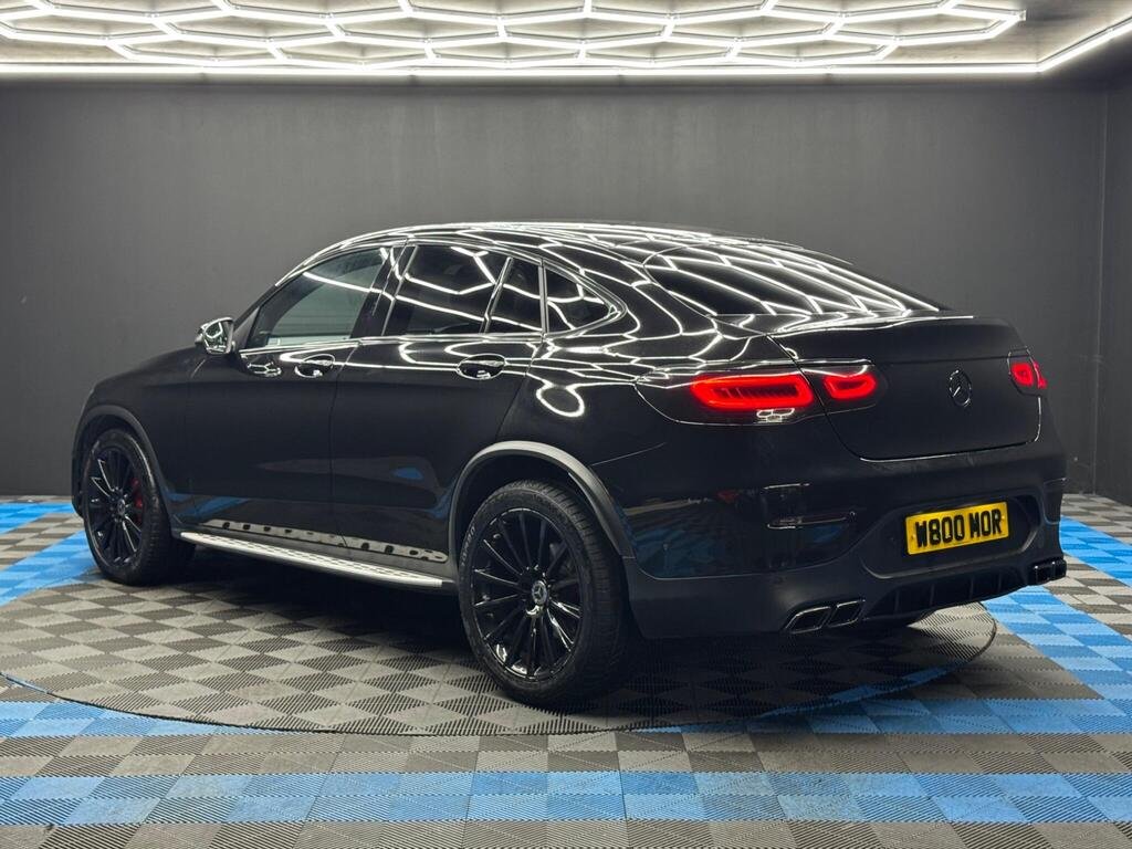 
								2019 Mercedes-Benz GLC300d Coupe AMG Line full									