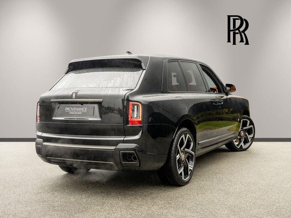 
								2025 Rolls Royce Cullinan Series II Black Badge full									