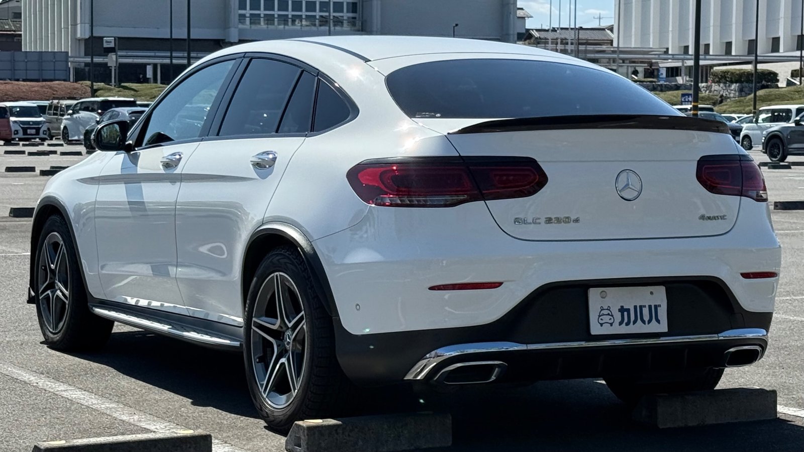 
								2020 Mercedes-Benz GLC220d 4Matic Coupe AMG Line full									