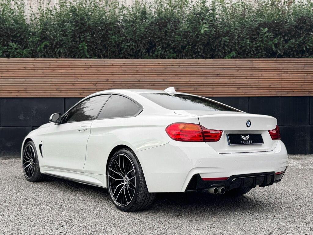 
								2020 BMW 4 Series 320i M Sport full									