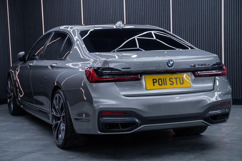 
								2019 BMW 7 Series 745Le xDrive M Sport full									