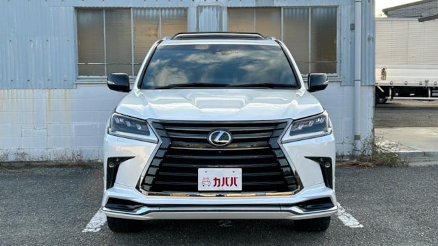
								2019 Lexus LX570 Black Sequence full									