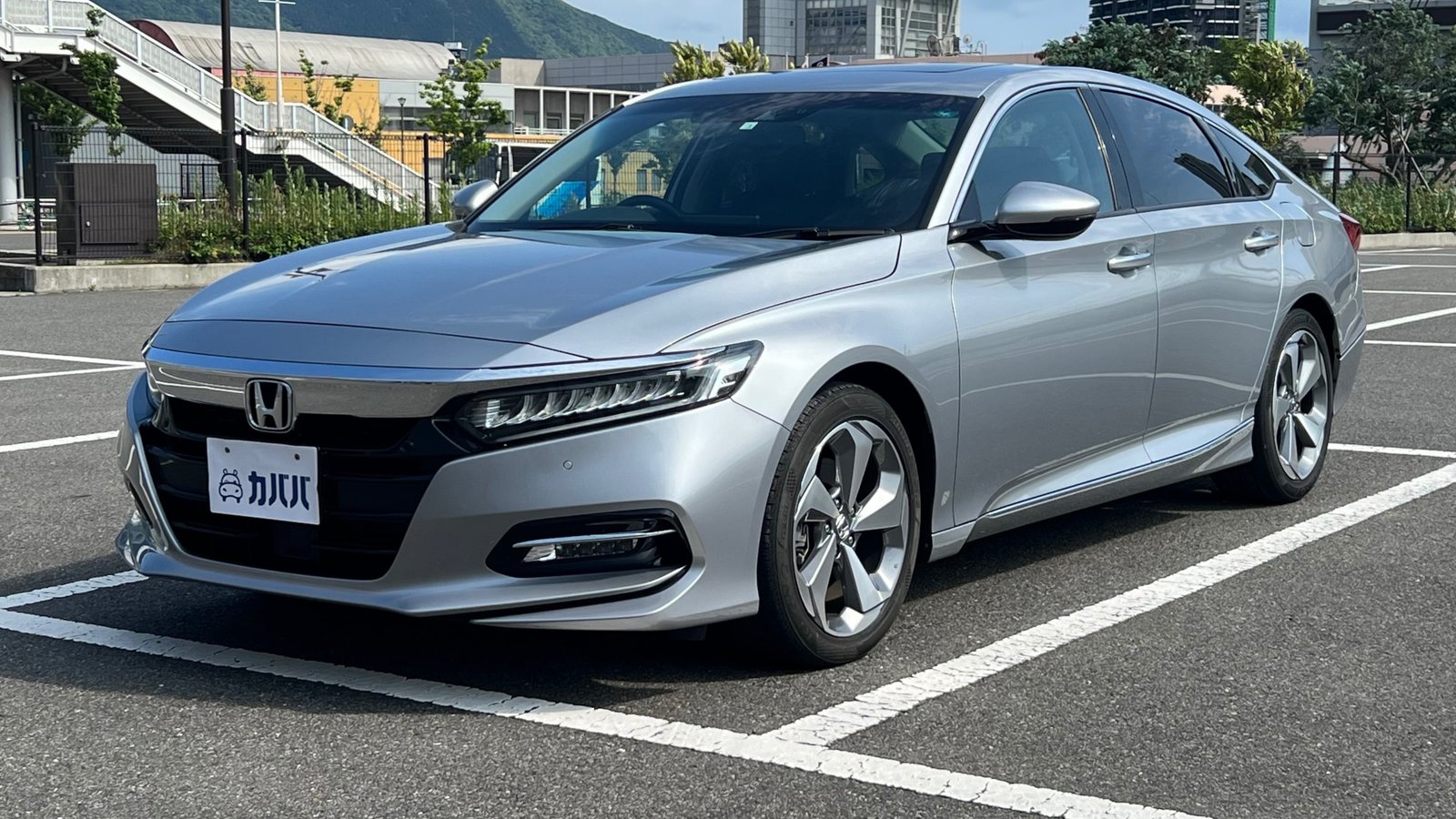 
								2020 Honda Accord EX full									