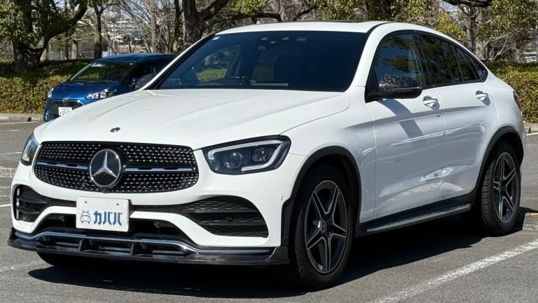 2020 Mercedes-Benz GLC220d 4Matic Coupe AMG Line