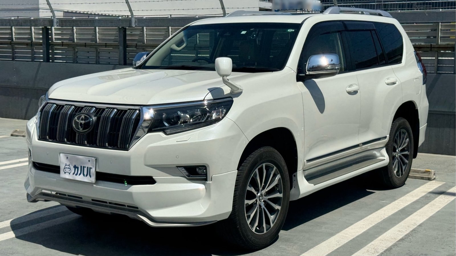 
								2020 Toyota Land Cruiser Prado TX-L full									