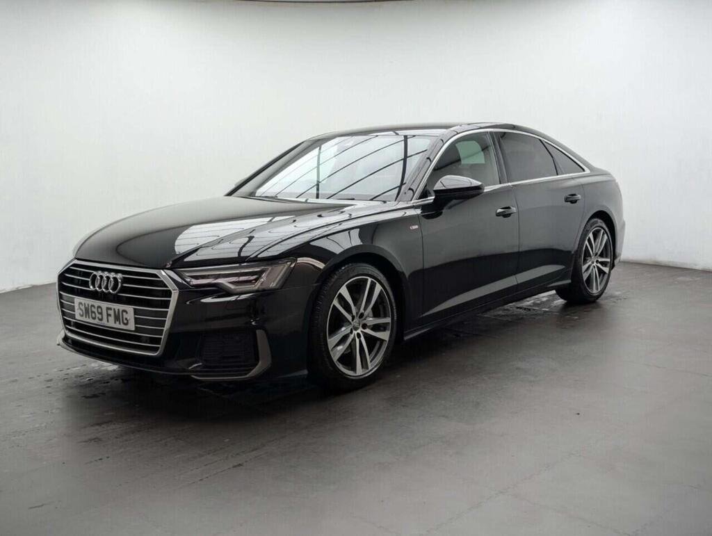 
								2019 Audi A6 Saloon 40TDI S-Line full									
