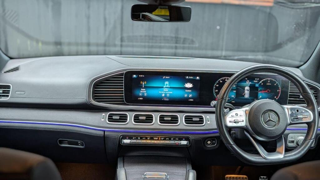 
								2020 Mercedes-Benz GLE350d AMG Line Premium 4Matic full									