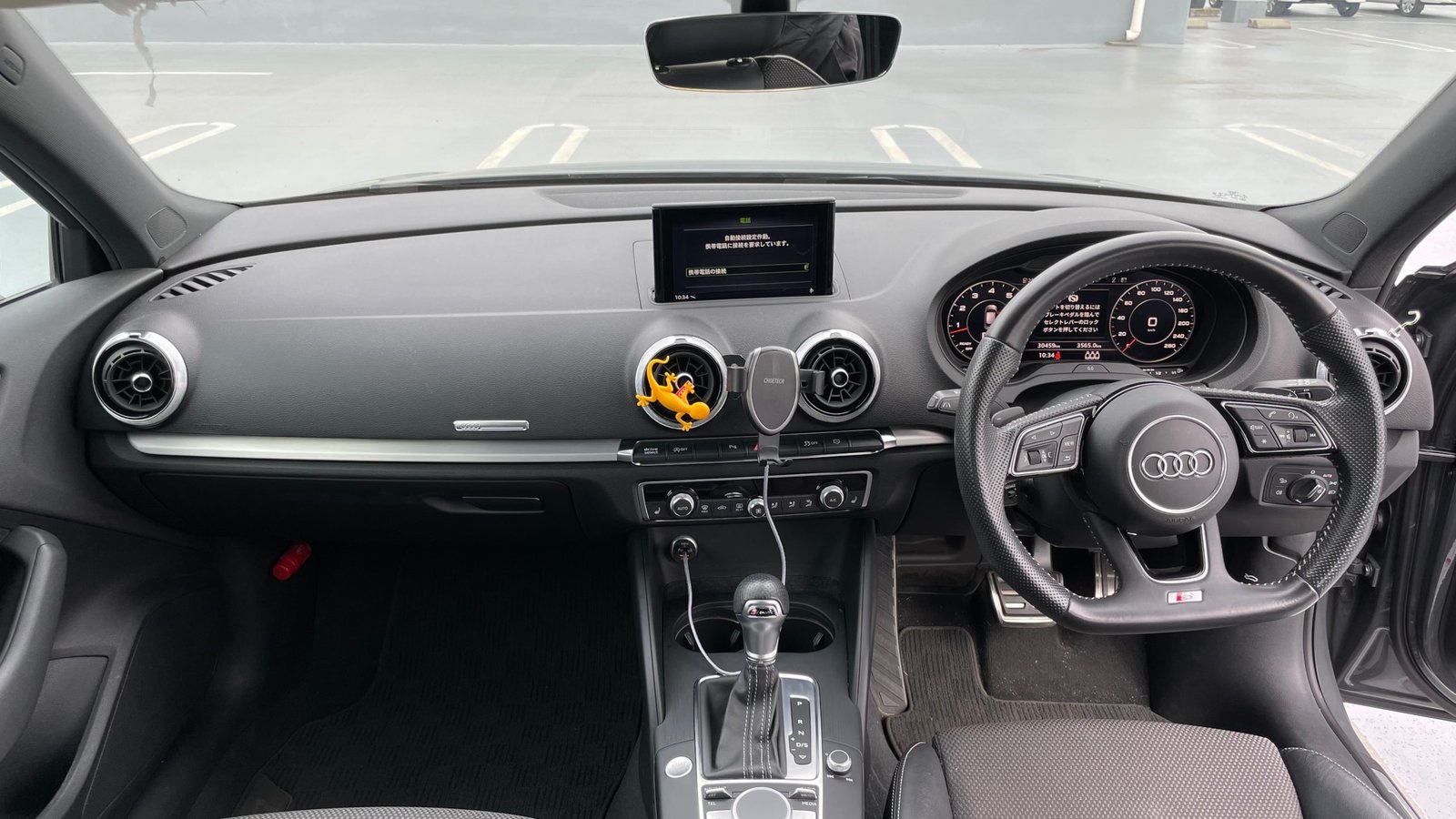 
								2019 Audi A3 Sportback S Line Black Styling full									