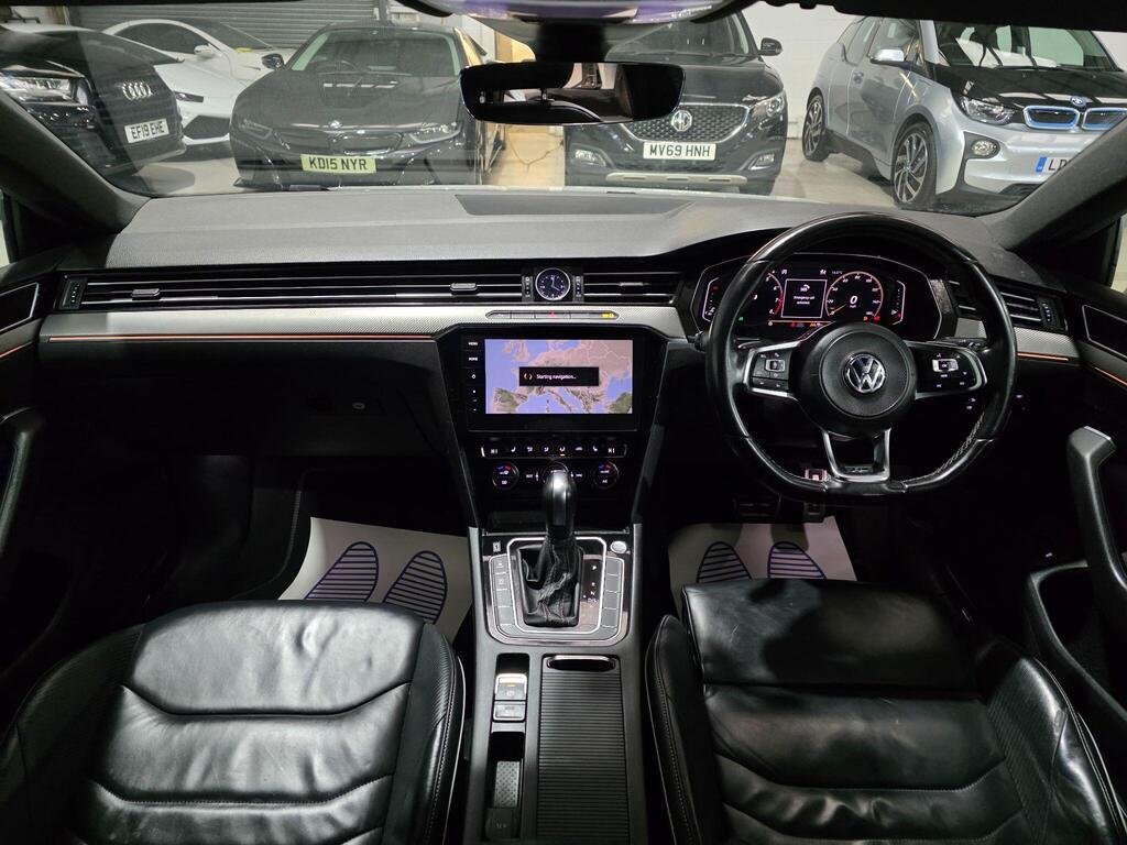 
								2020 Volkswagen Arteon TSI R-Line Fastback full									