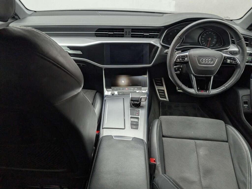 
								2019 Audi A6 Saloon 40TDI S-Line full									