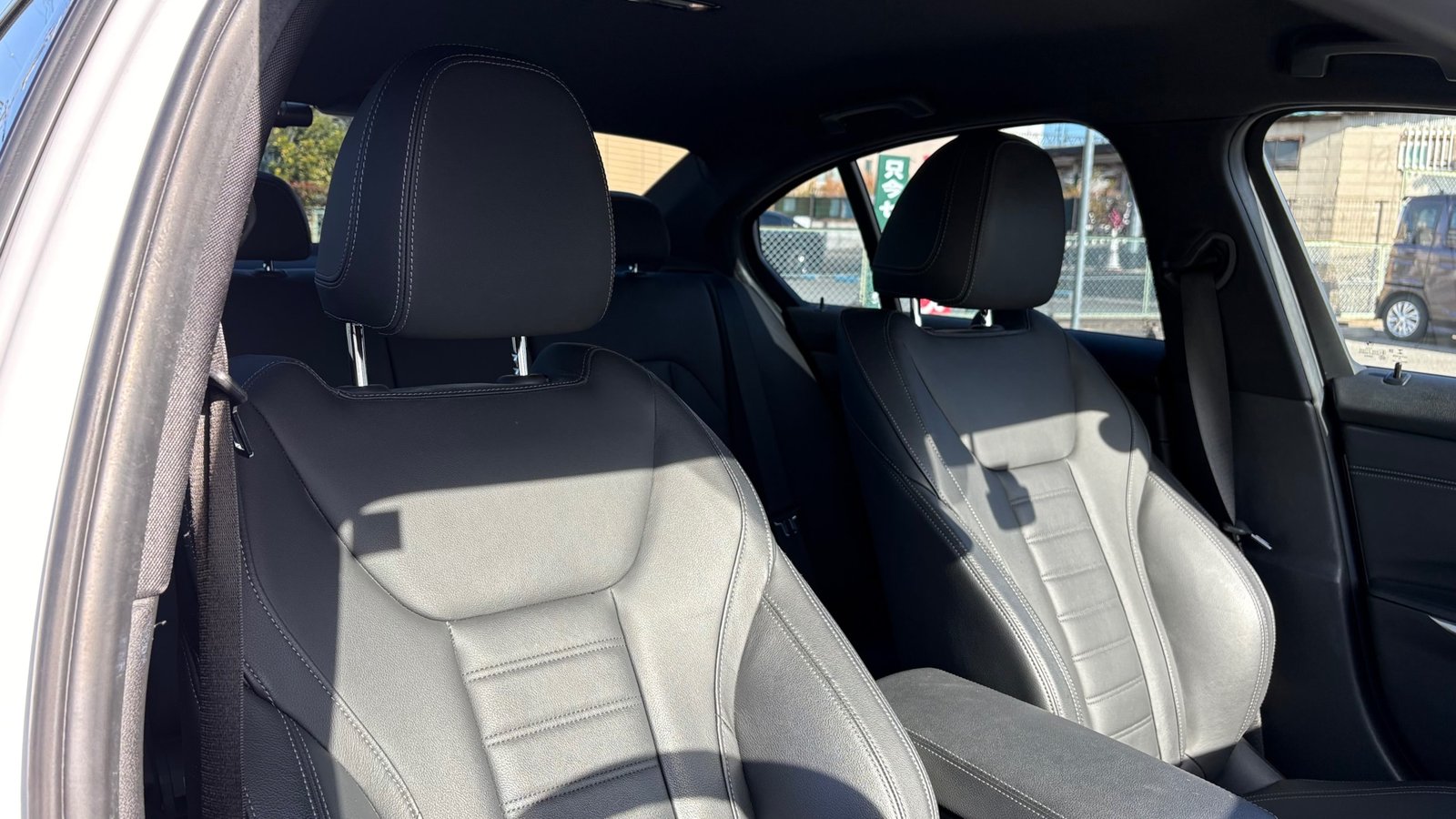 
								2020 BMW 3 Series 330i M Sport full									