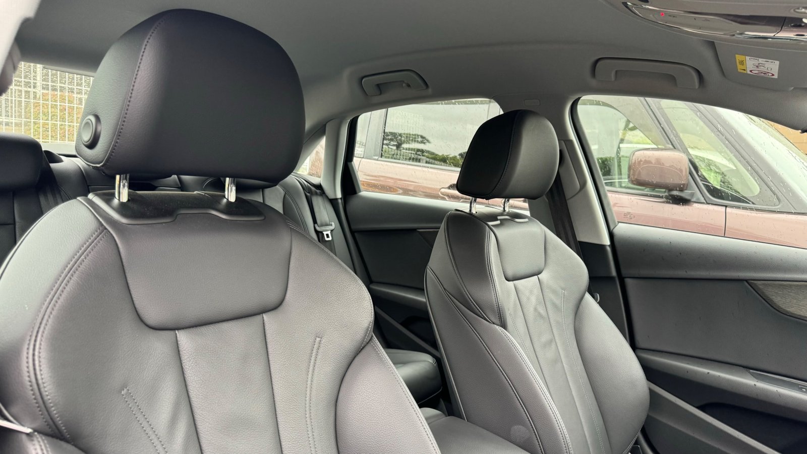 
								2019 Audi A4 35TFSI Sport full									