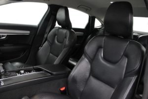 2020 Volvo S90 T4 Momentum Plus