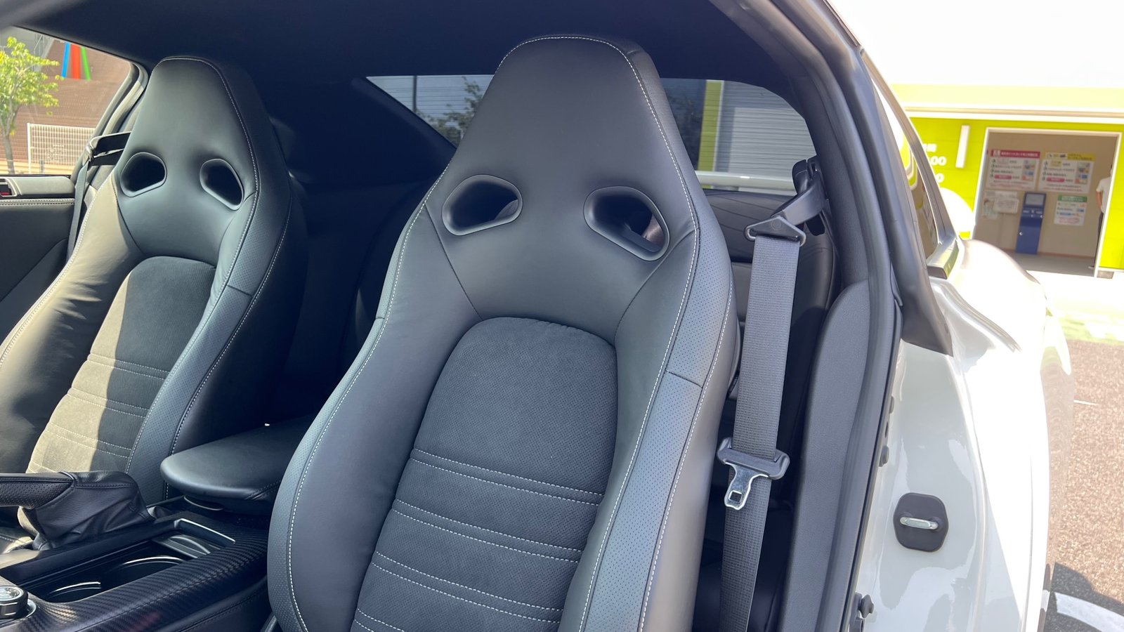 
								2021 Nissan GT-R Pure Edition full									