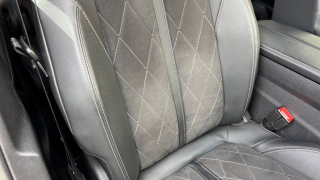 
								2020 Peugeot 3008 GT Blue HDI full									