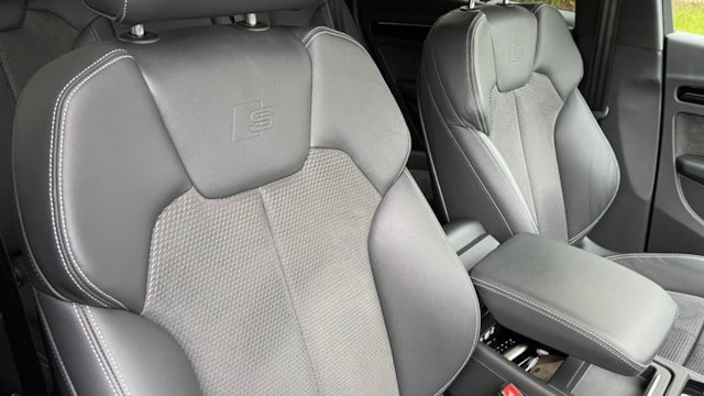 
								2020 Audi Q5 S-Line Competition full									