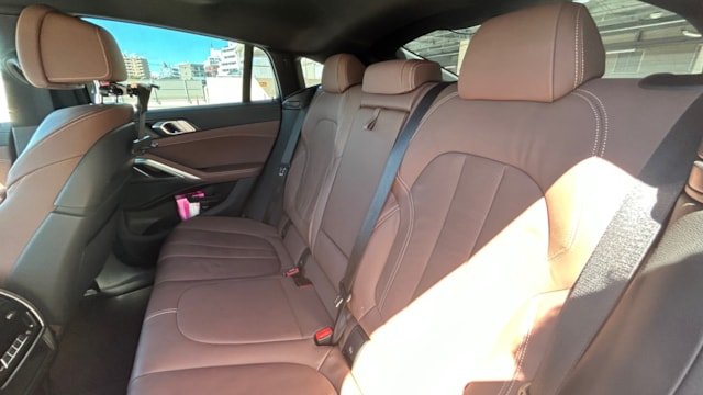 
								2020 BMW X6 35d xDrive M Sport full									