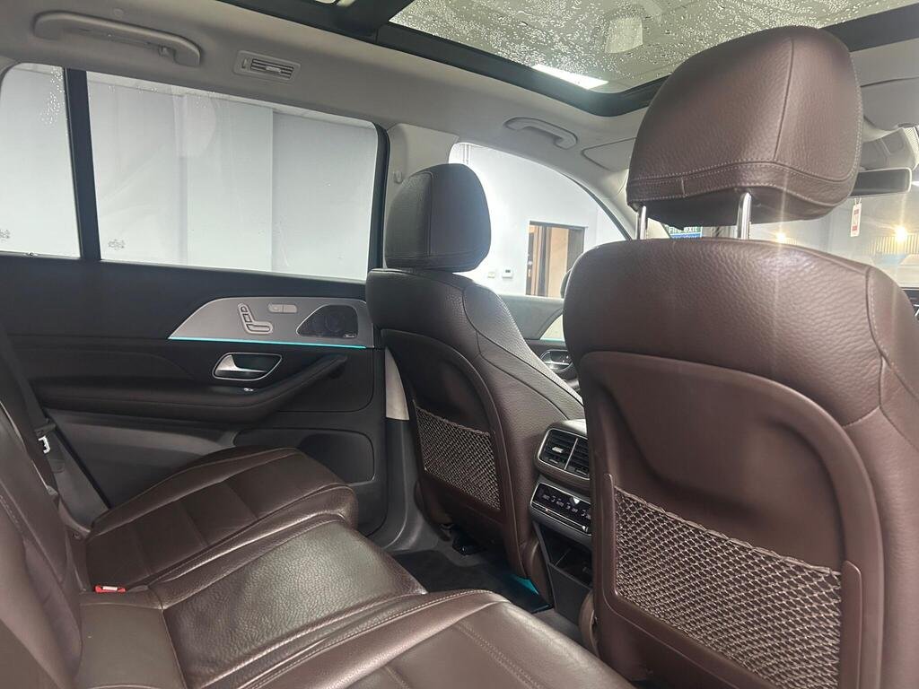 
								2020 Mercedes-Benz GLS400d AMG Line full									