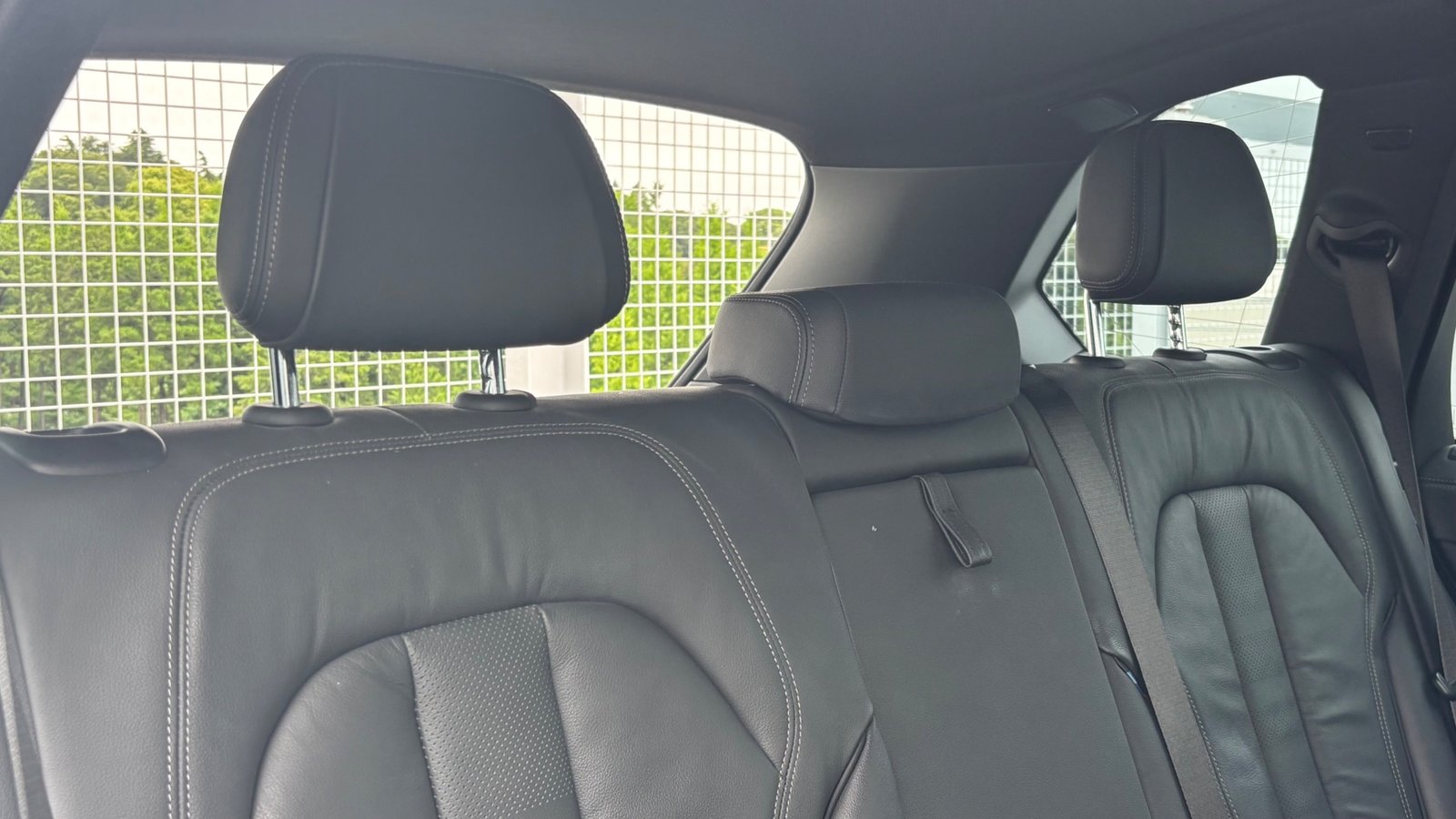 
								2020 BMW X5 xDrive 45e M Sport full									