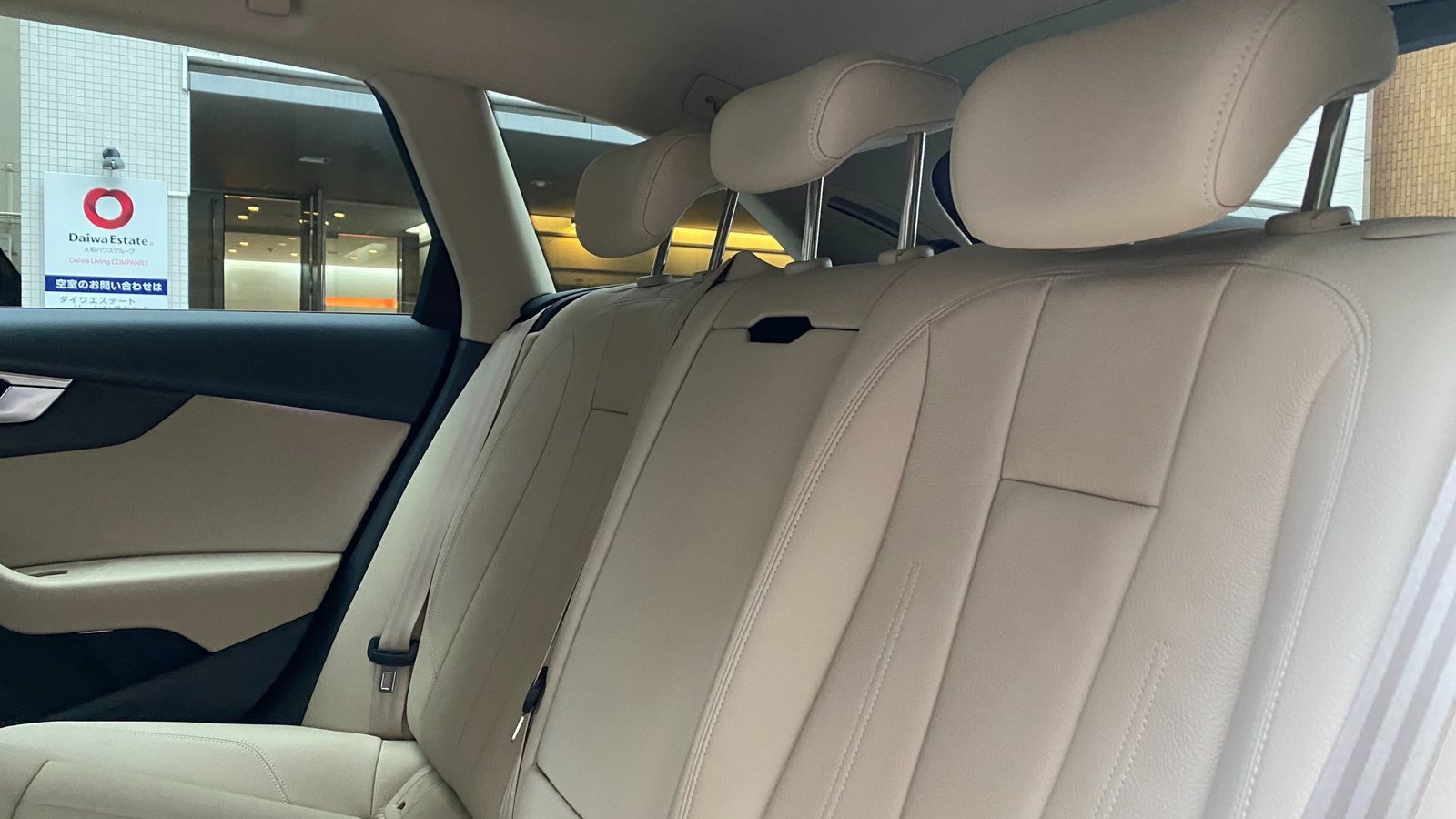 
								2019 Audi A4 All-Road Quattro full									