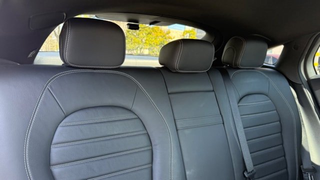 
								2020 Mercedes-Benz GLC220d 4Matic Coupe AMG Line full									