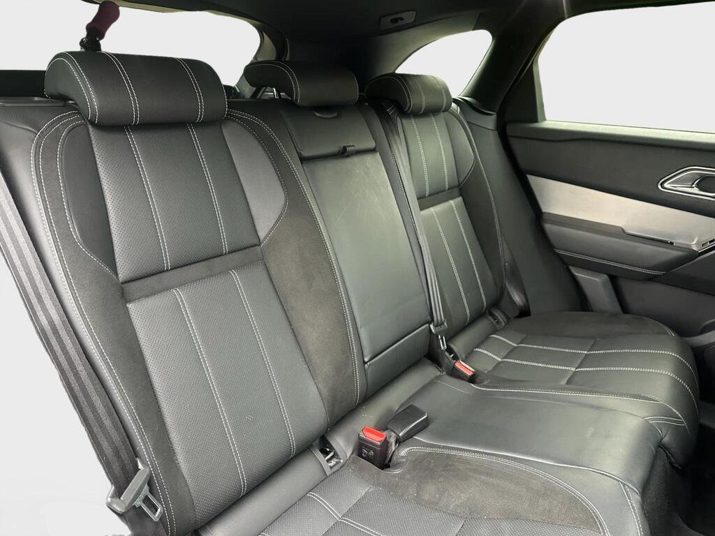 
								2019 Range Rover Velar D180 R-Dynamic full									