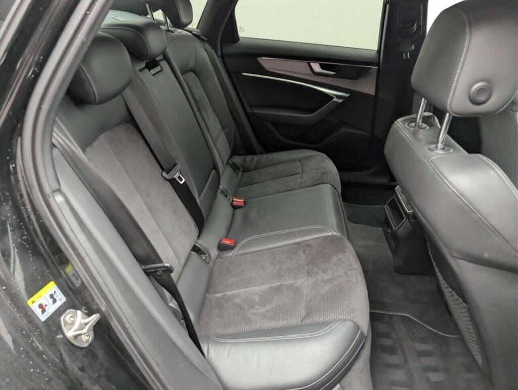 
								2019 Audi A6 Saloon 40TDI S-Line full									