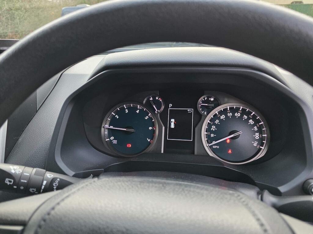 
								2022 Toyota land Cruiser Prado TX full									